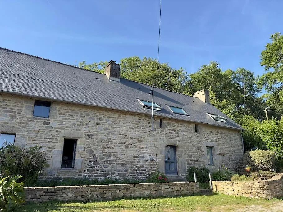 Peaceful Retreat In Traditional Stone House Pluvigner 0*,  France