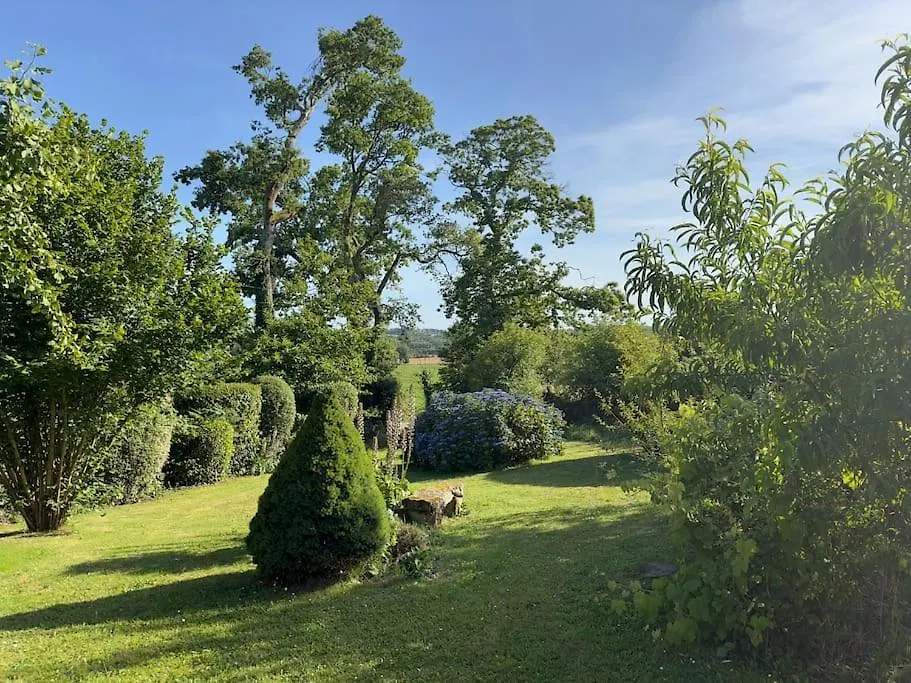 Holiday home Peaceful Retreat In Traditional Stone House Pluvigner France
