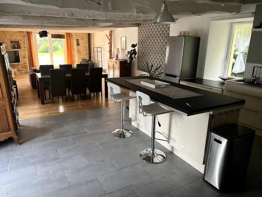 Holiday home Peaceful Retreat In Traditional Stone House Pluvigner France